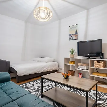 Helene - Cosy & Calme A 9min A Pied Du Tram Apartment