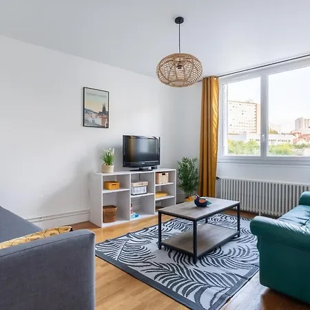 Helene - Cosy & Calme A 9min A Pied Du Tram Apartment